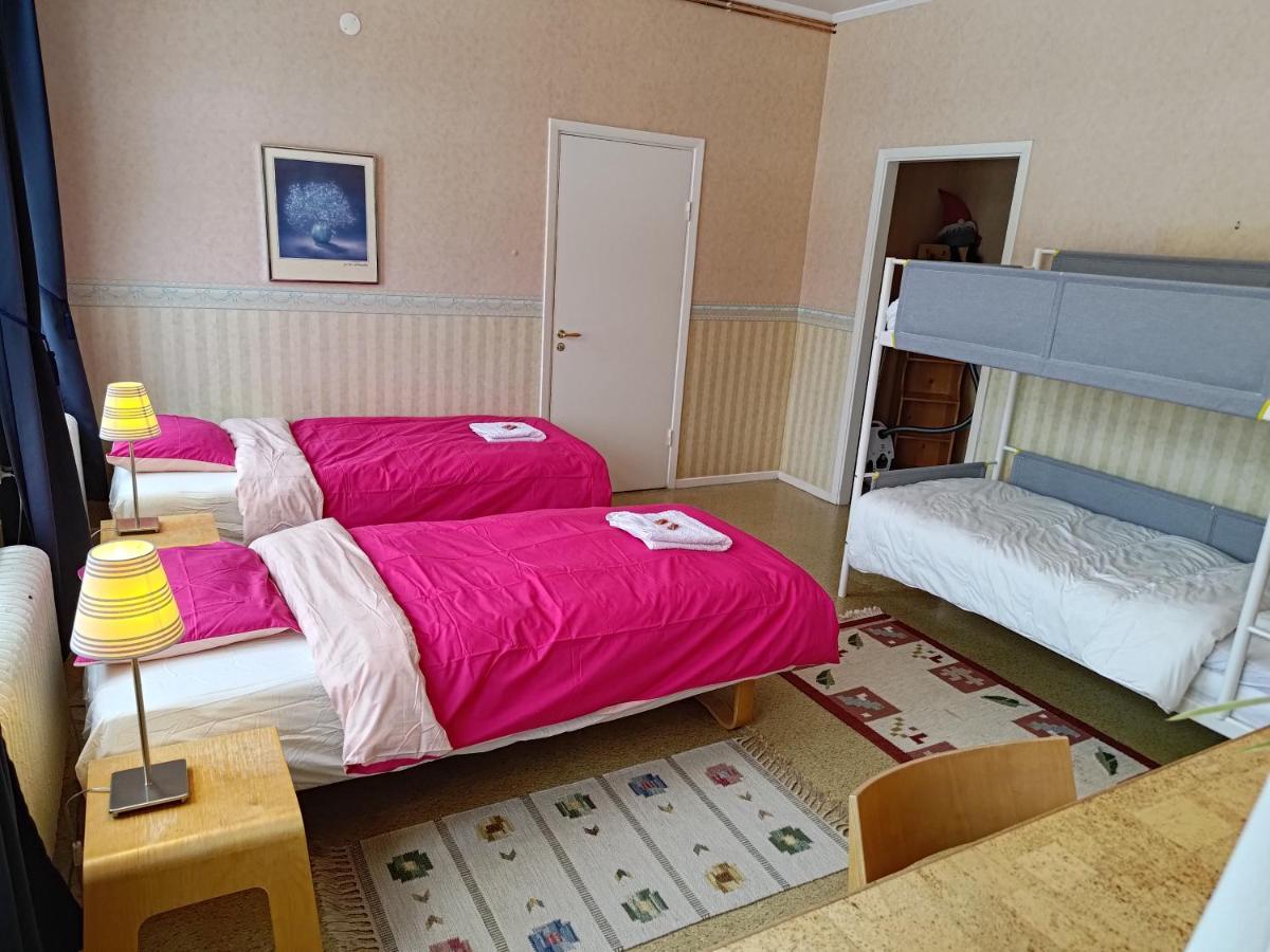 Perrongen Guesthouse Munkfors ภายนอก รูปภาพ